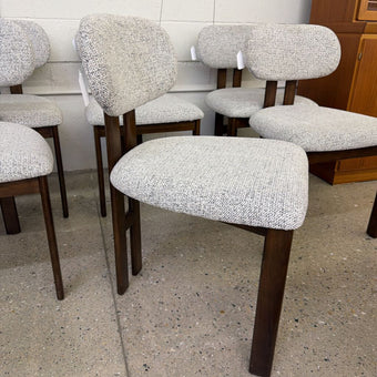 Molinos 51 Dining Chair
