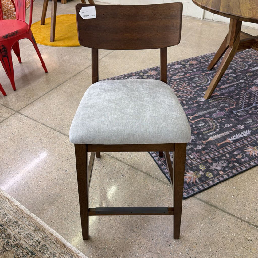 Hojen Bar Stool