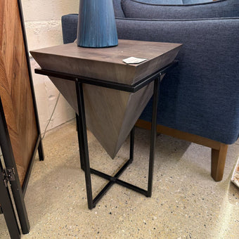 M. Grey Triangle Cube End Table