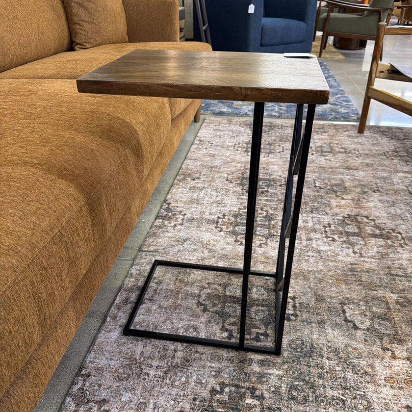 Chevron Base C Table