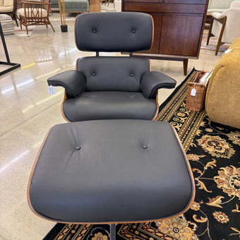 Black Leather Bentwood Lounge Chair & Ottoman