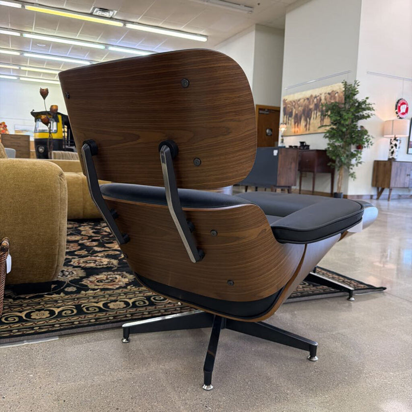 Black Leather Bentwood Lounge Chair & Ottoman