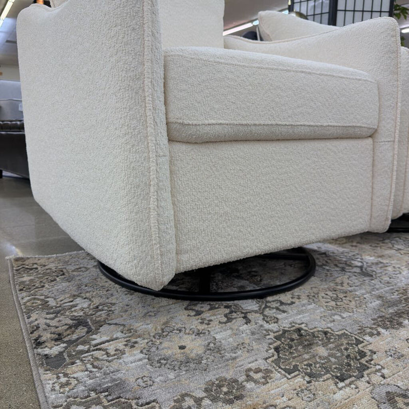 Vanilla Boucle Swivel Glider