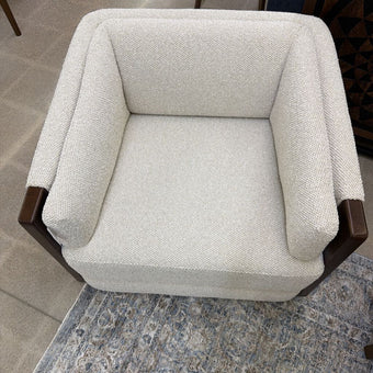 Mirim Linen Accent Chair