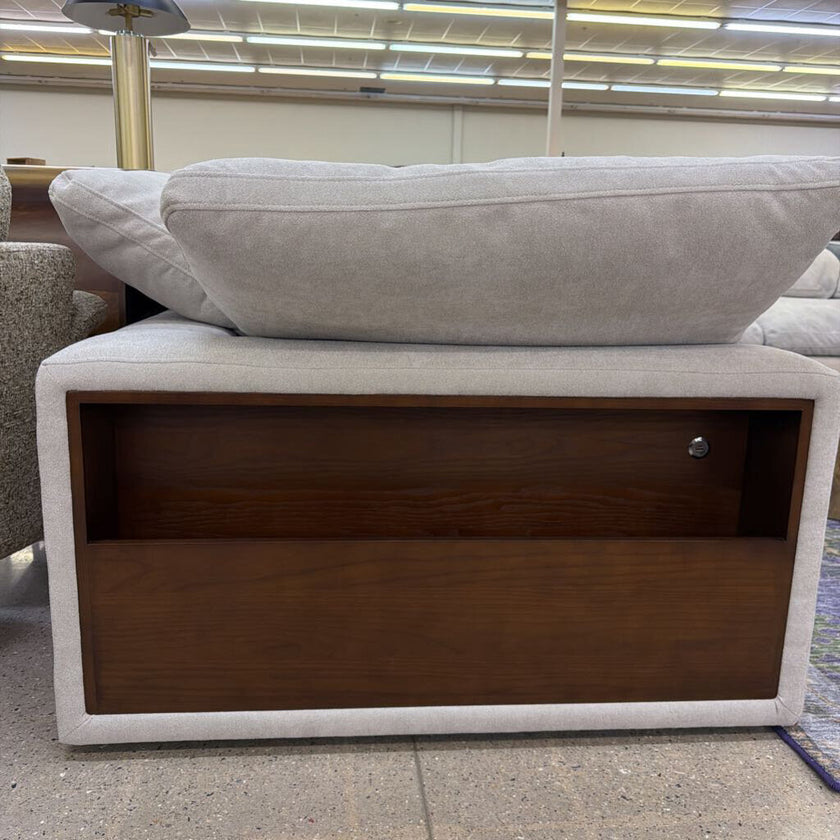 Bruges Sandstone Corner Sectional