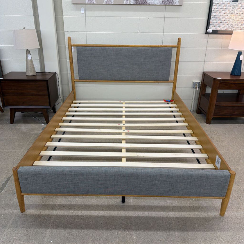 Natural Grey Upholstered Queen Bed