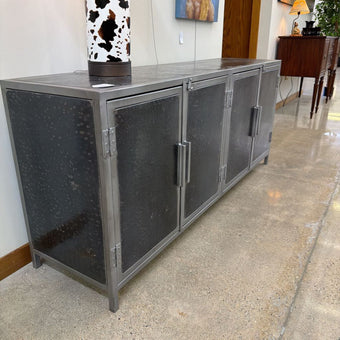 Hammered 4 Door Sideboard