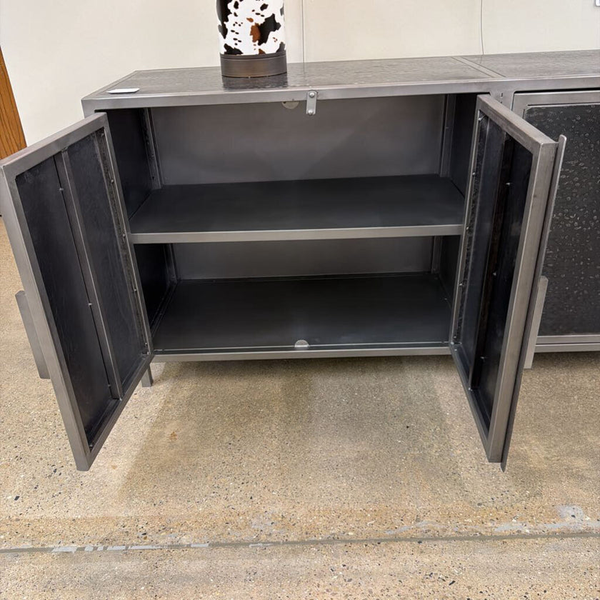 Hammered 4 Door Sideboard