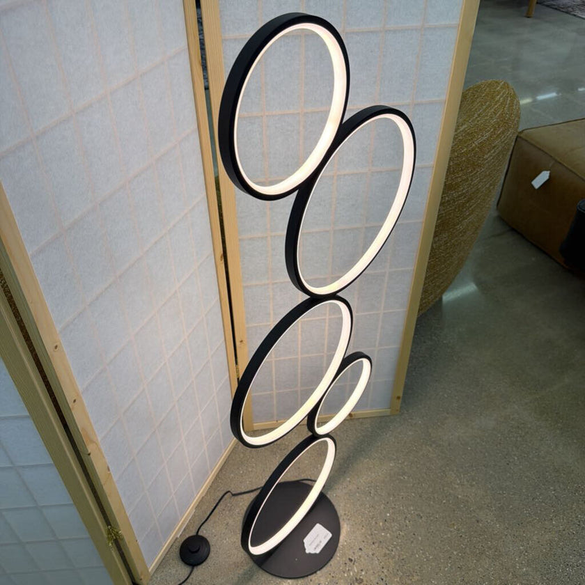 Rings Black Floor Lamp