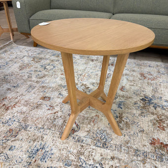 Grete End Table