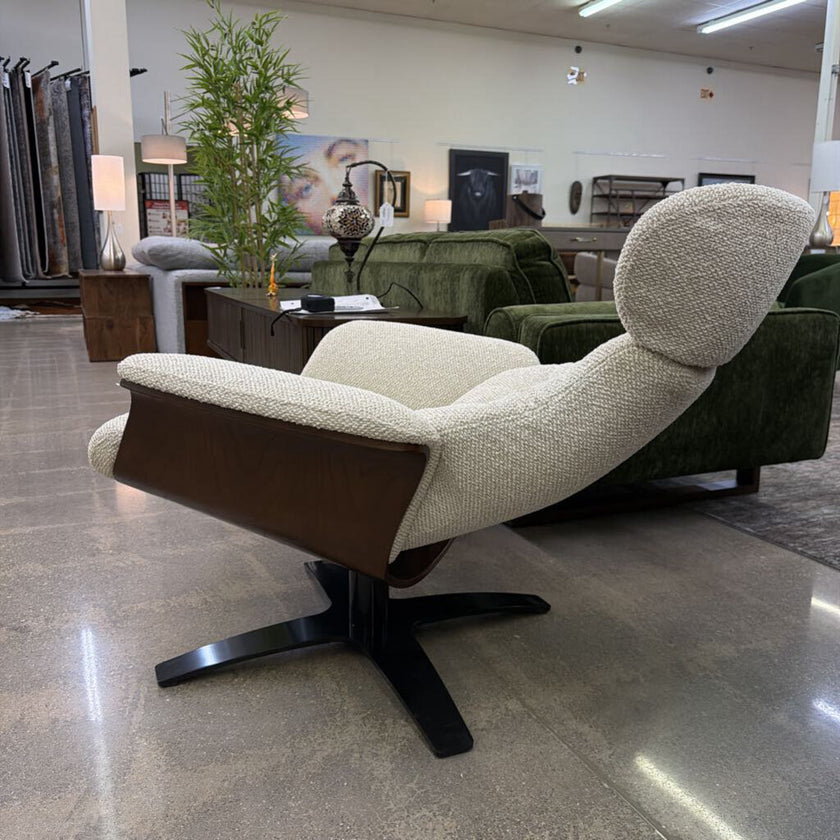 Sardinata Linen Accent Chair