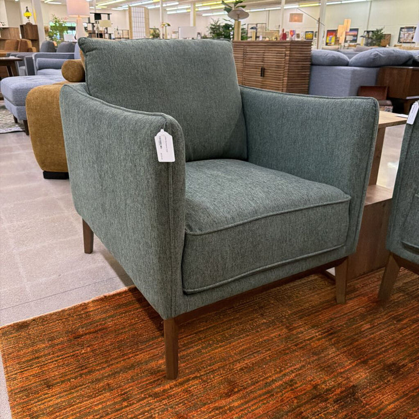 Lithia Eucalyptus Chair