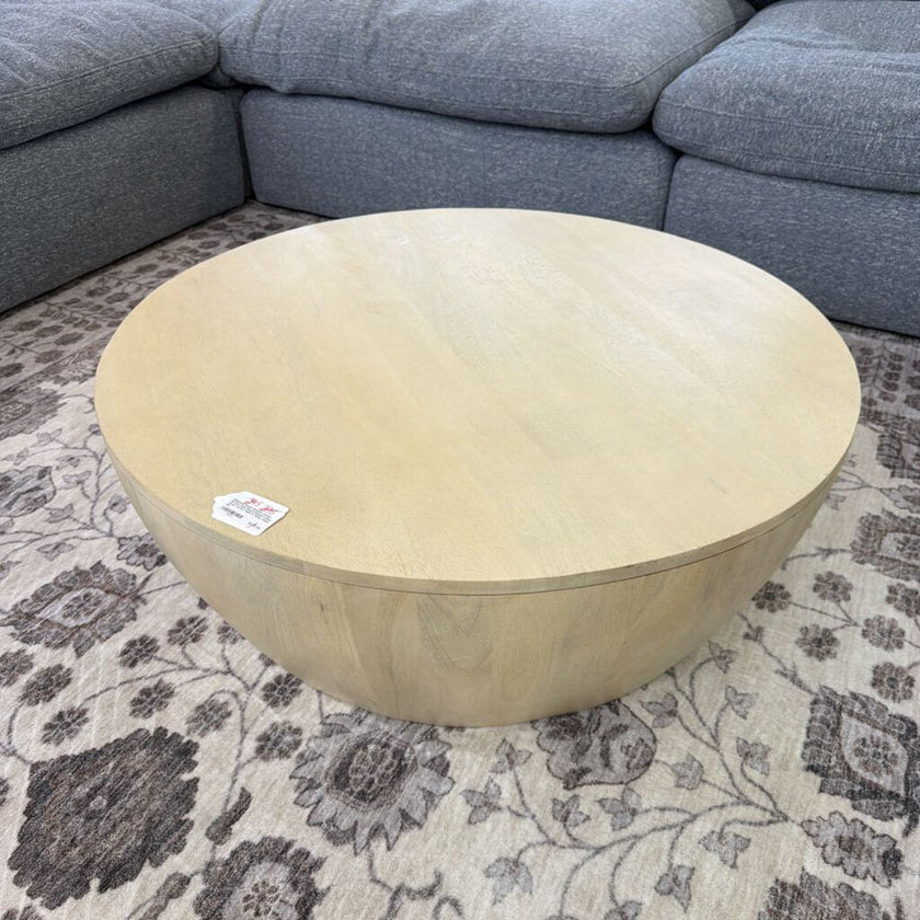 Elmbrook SOLID MANGO WOOD 34 inch Wide Round Modern Urban Drum Coffee Table in White Wash